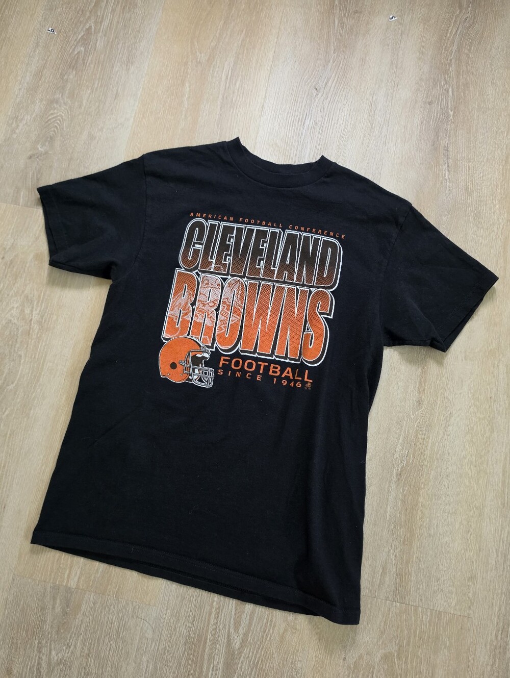 Cleveland Browns T Shirt Junk Food Graphic Tee Short Sleeve Size Medium